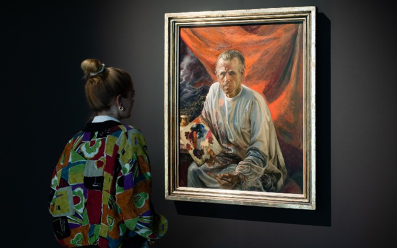 Urheber: Foto: Henning Rogge
Titel: Otto Dix, Selbstbildnis mit Palette vor rotem Vorhang, 1942
© VG Bild-Kunst Bonn, 2023. Ausstellungsansicht DIX UND DIE GEGENWART.